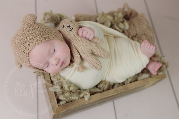 Maeve_Newborn-114-6